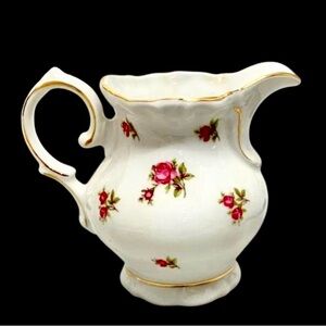 Royal Heidelberg Winterling Bavaria Rosebud Creamer Gold Trim